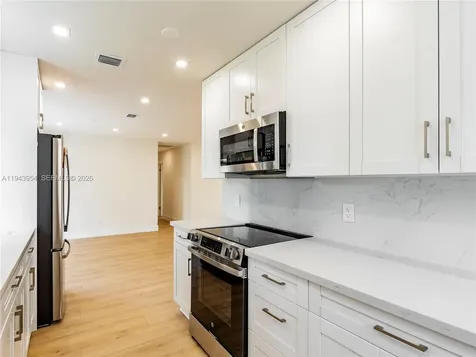 254 SW 4th Street Dania Beach FL 33004