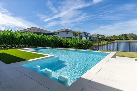 5765 SW 104th Terrace Cooper City FL 33328