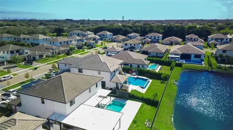 5765 SW 104th Terrace Cooper City FL 33328