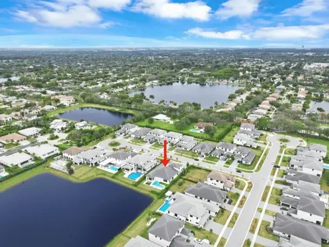 5765 SW 104th Terrace Cooper City FL 33328