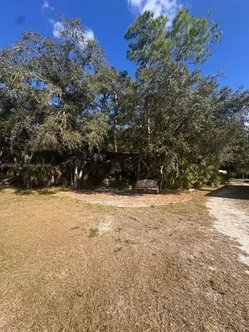 1525 Hendry Isles Boulevard Clewiston FL 33440