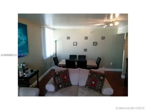 800 N Miami Avenue Miami FL 33136