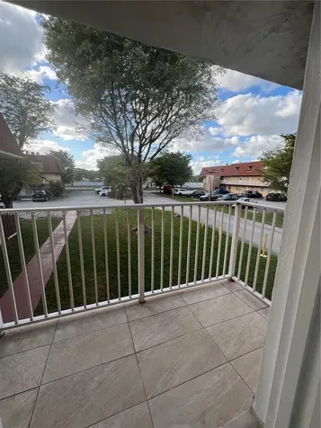 260 NW 107th Avenue Miami FL 33172