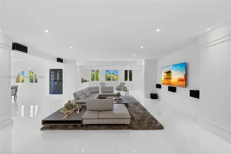 600 Coral Way Coral Gables FL 33134