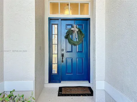 4874 Sabal Lake Sarasota FL 34238