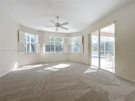 4874 Sabal Lake Sarasota FL 34238