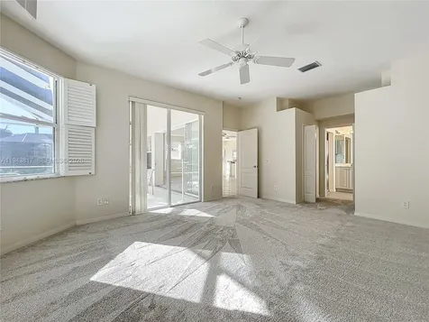 4874 Sabal Lake Sarasota FL 34238