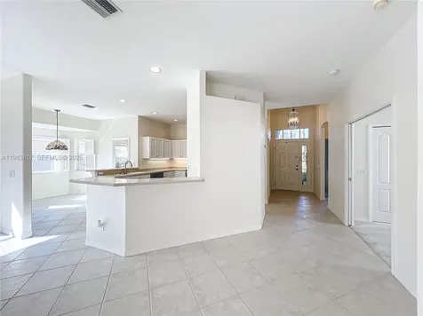 4874 Sabal Lake Sarasota FL 34238