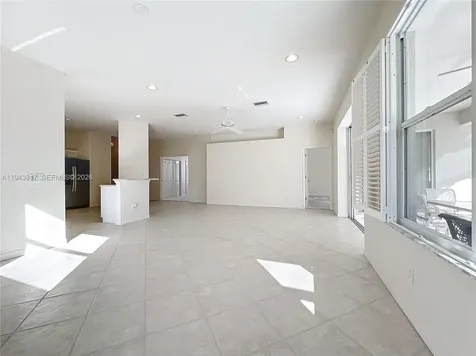 4874 Sabal Lake Sarasota FL 34238