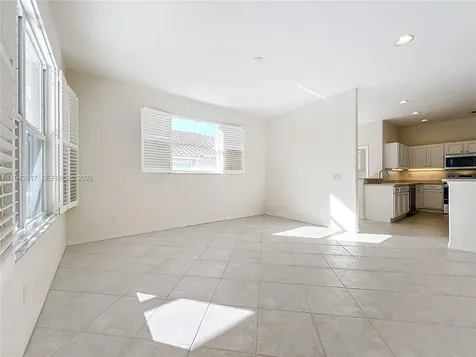 4874 Sabal Lake Sarasota FL 34238