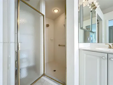 4874 Sabal Lake Sarasota FL 34238