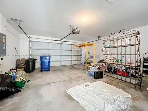 4874 Sabal Lake Sarasota FL 34238