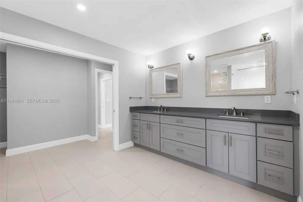 4780 NE 28th Avenue Fort Lauderdale FL 33308