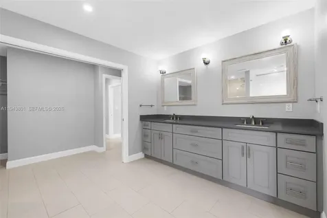 4780 NE 28th Avenue Fort Lauderdale FL 33308