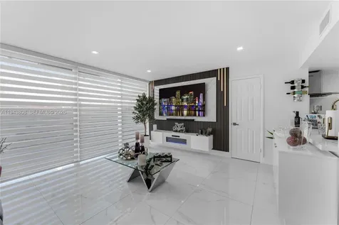 13835 SW 84th Street Miami FL 33183
