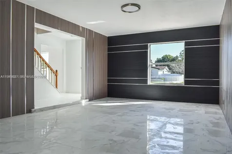 17790 SW 110th Court Miami FL 33157
