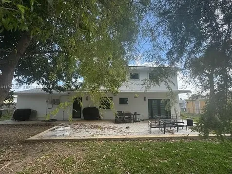 17790 SW 110th Court Miami FL 33157