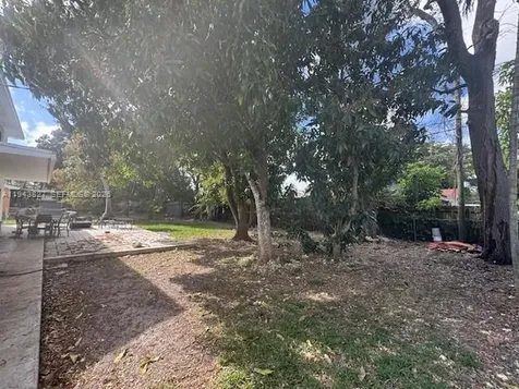 17790 SW 110th Court Miami FL 33157