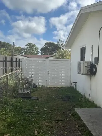 17790 SW 110th Court Miami FL 33157