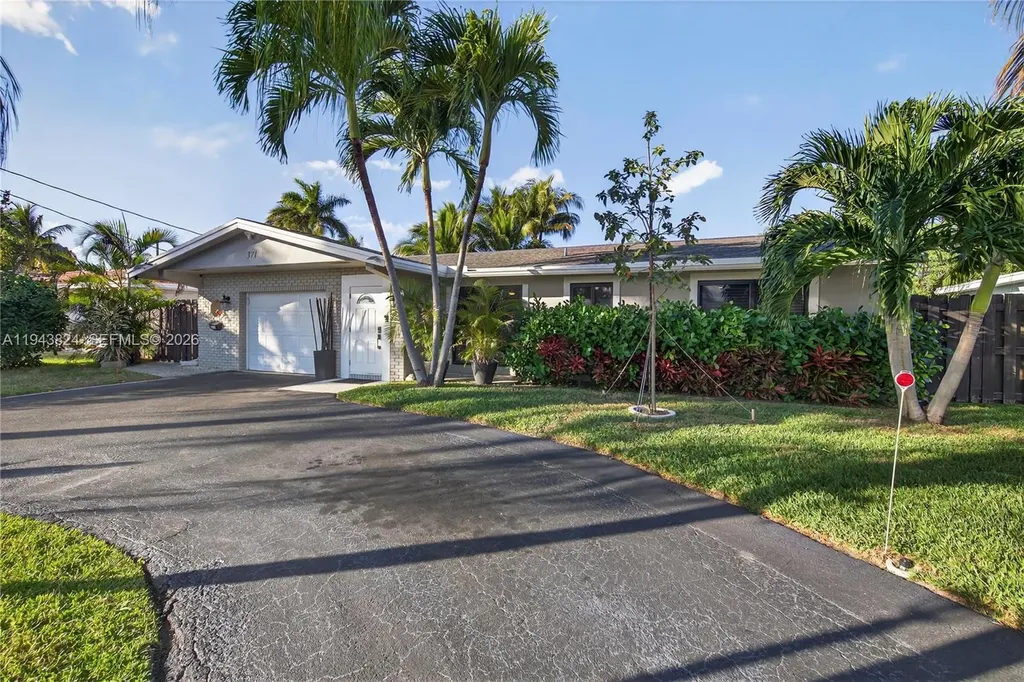 371 SE 3rd Street Pompano Beach FL 33060