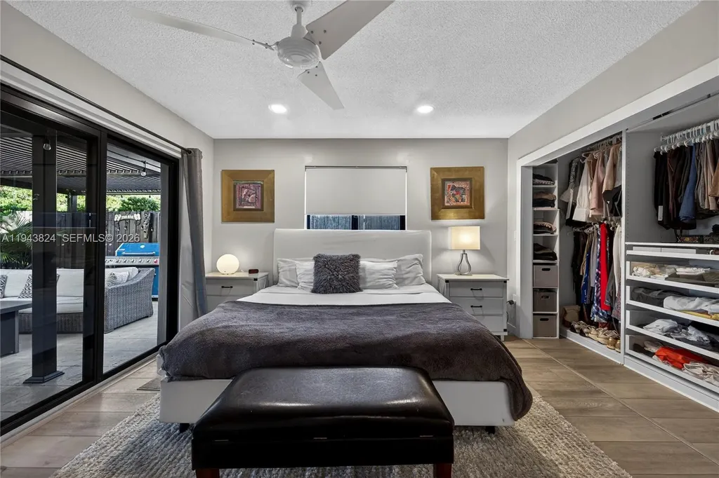 371 SE 3rd Street Pompano Beach FL 33060
