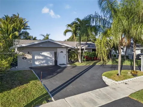 371 SE 3rd Street Pompano Beach FL 33060