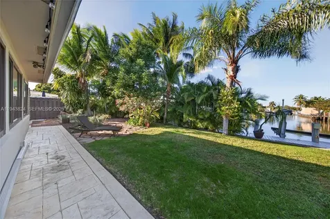 371 SE 3rd Street Pompano Beach FL 33060