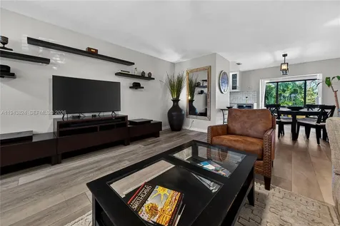 371 SE 3rd Street Pompano Beach FL 33060