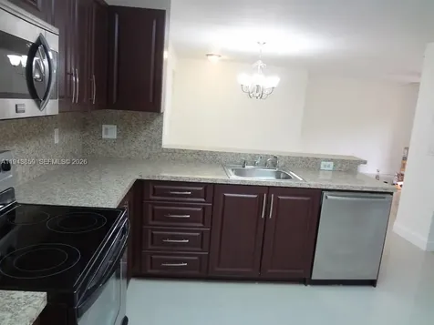 10125 W Sunrise Boulevard Plantation FL 33322
