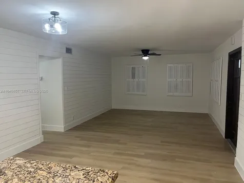 6330 SW 34th Street Miami FL 33155