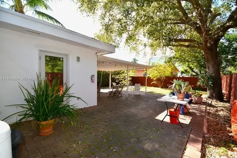 5210 NW 5th Avenue Miami FL 33127