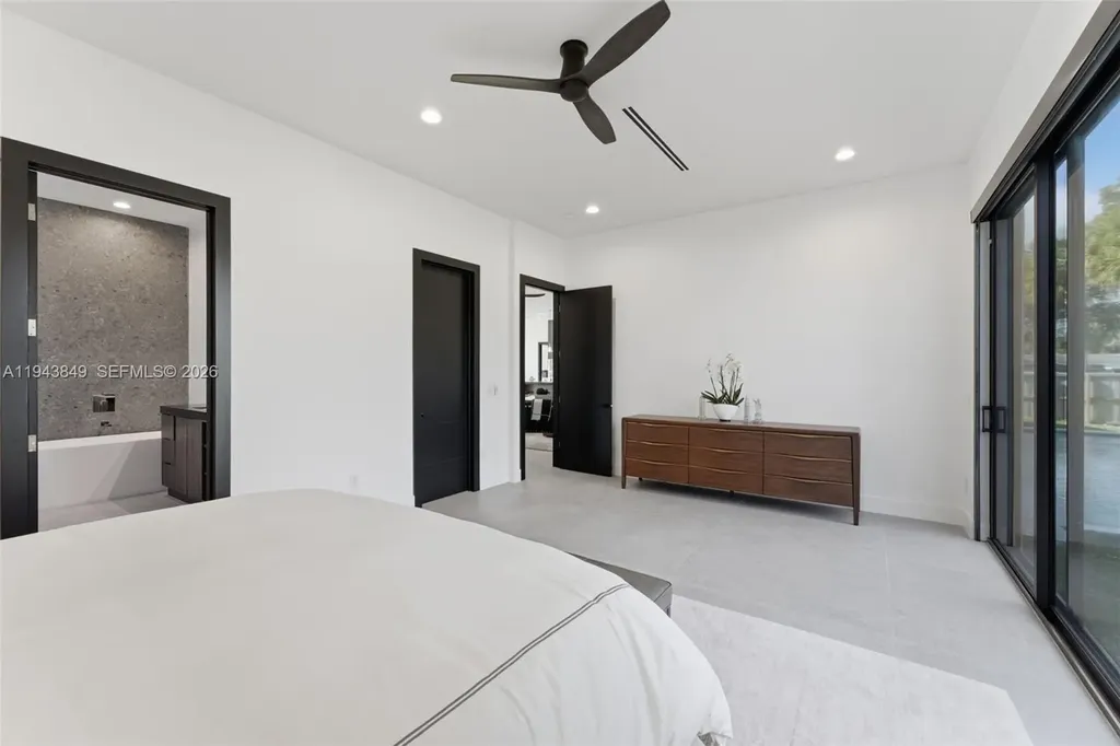 301 NE 27th Drive Fort Lauderdale FL 33334