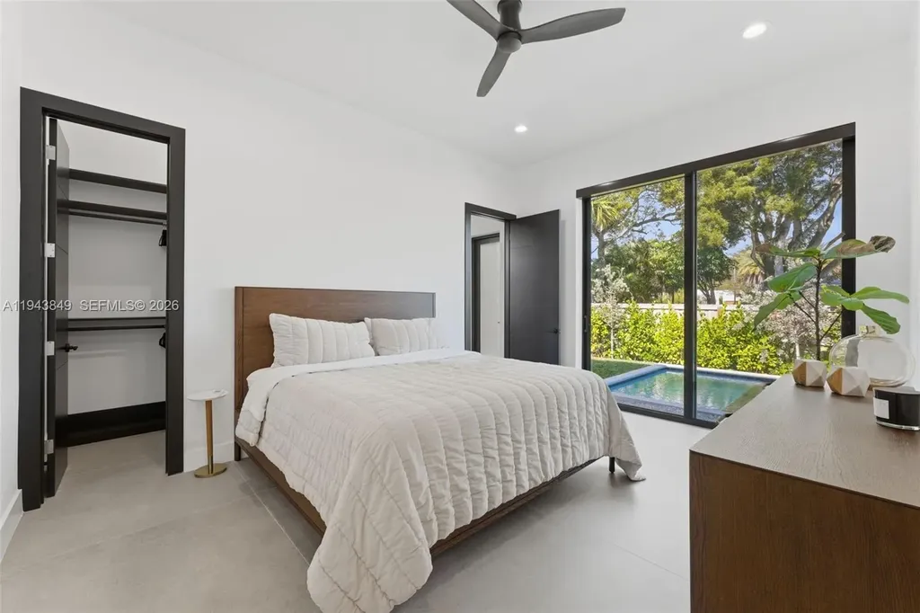 301 NE 27th Drive Fort Lauderdale FL 33334