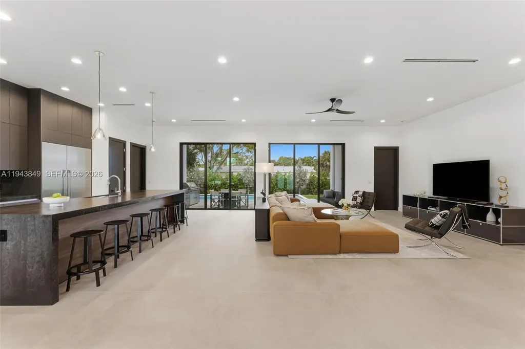 301 NE 27th Drive Fort Lauderdale FL 33334