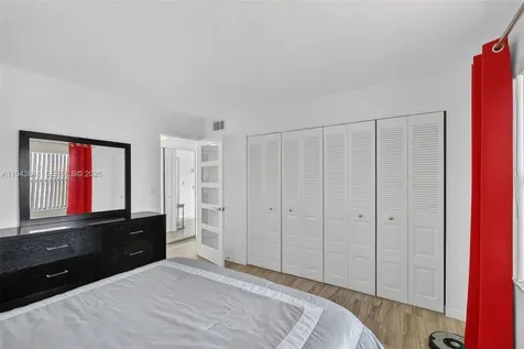 9481 Sunrise Lakes Boulevard Sunrise FL 33322