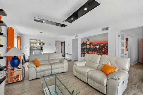 9481 Sunrise Lakes Boulevard Sunrise FL 33322