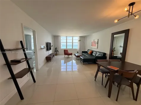 5101 Collins Avenue Miami Beach FL 33140