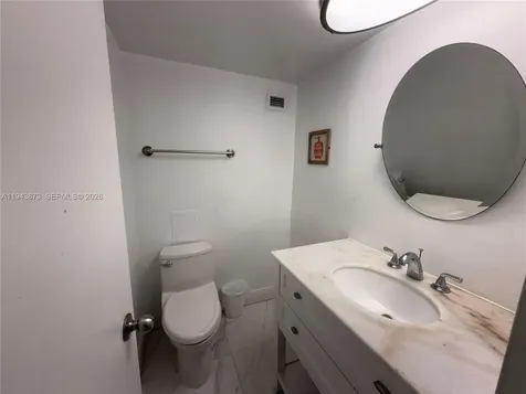 5101 Collins Avenue Miami Beach FL 33140