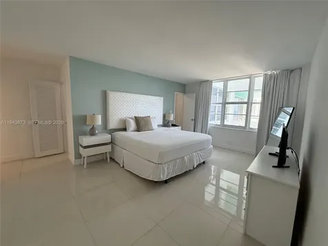 5101 Collins Avenue Miami Beach FL 33140