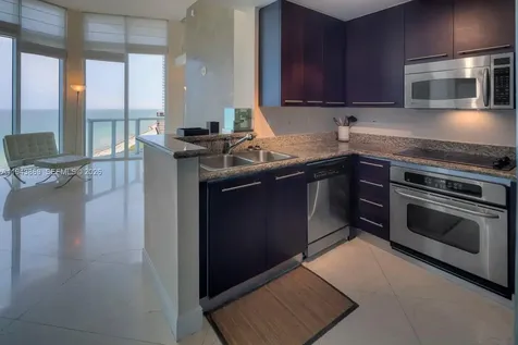 6515 Collins Avenue Miami Beach FL 33141