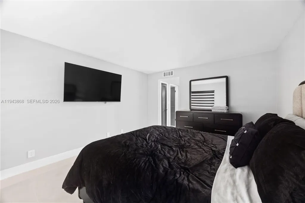 2302 S Cypress Bend Drive Pompano Beach FL 33069