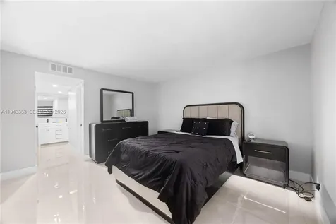 2302 S Cypress Bend Drive Pompano Beach FL 33069
