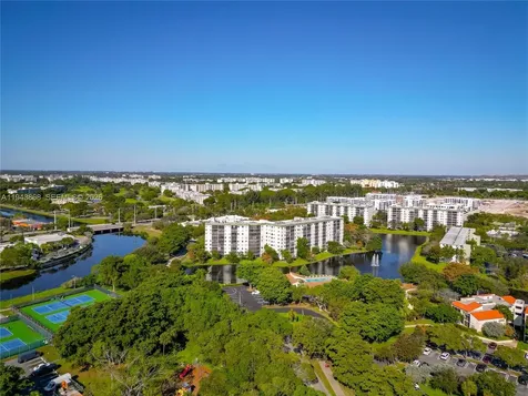 2302 S Cypress Bend Drive Pompano Beach FL 33069