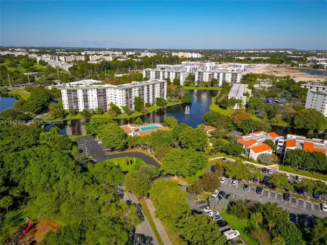 2302 S Cypress Bend Drive Pompano Beach FL 33069
