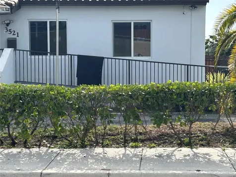 3521 E 4th Avenue Hialeah FL 33013