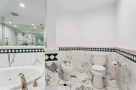 10225 Collins Avenue Bal Harbour FL 33154