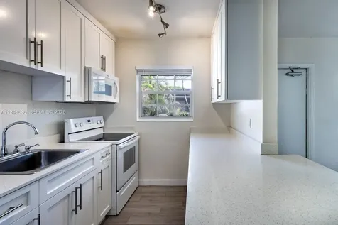 6511 Santona Street Coral Gables FL 33146