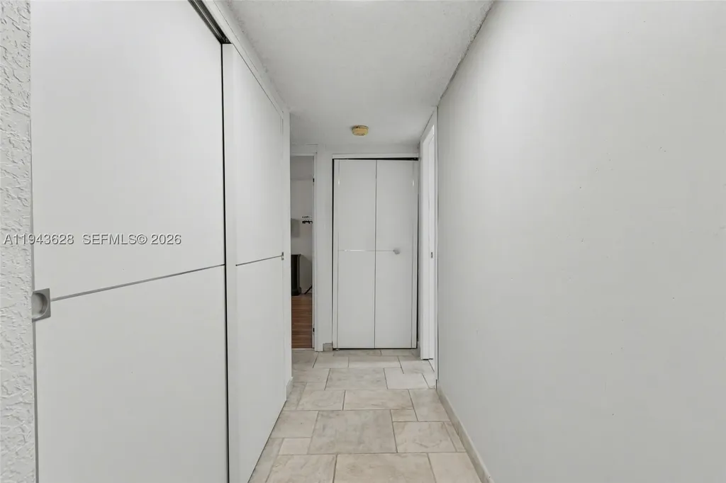 211 S Ocean Drive Hollywood FL 33019