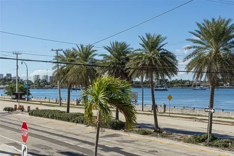 211 S Ocean Drive Hollywood FL 33019