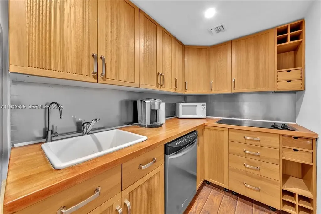 500 NE 25th Street Pompano Beach FL 33064